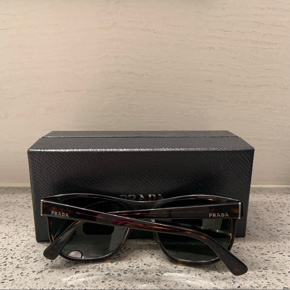 PRADA - tortoise shell square frame sunglasses - Picture 5 of 5